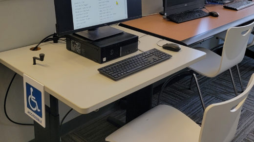 Accessibility Workstation in Fraser Hall Library with ZoomText Magnifier software